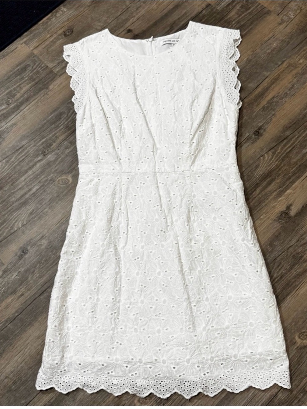 Cupcakes & Cashmere Keren eyelet dress
